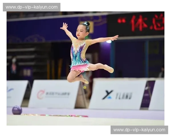 艺术体操转会:为梦想换一片更广阔的舞台 艺术体操转会:为梦想换一片更广阔的舞台